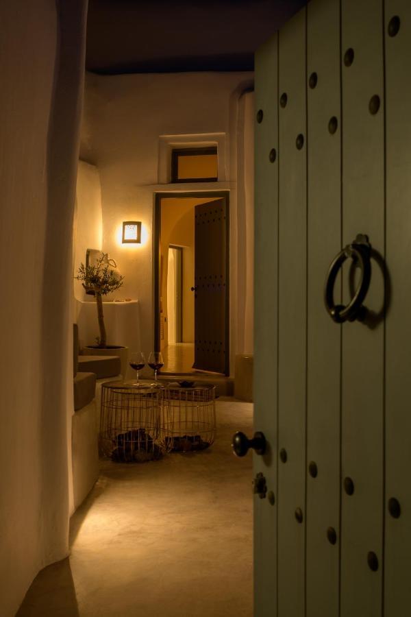 Mybozer Cave Villa Karterados  Bagian luar foto