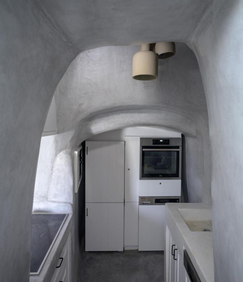 Mybozer Cave Villa Karterados  Bagian luar foto